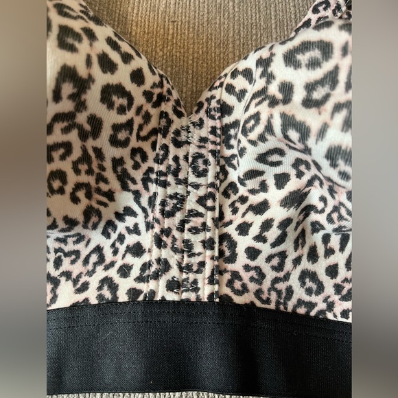 Lane Bryant Cacique Cotton No Wire Bra - Cheetah Animal Print - Like New - 42D - Picture 2 of 7